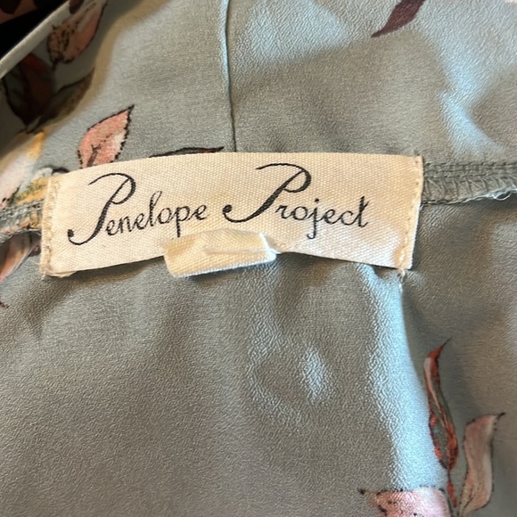 Beautiful - Picture 3 of 3